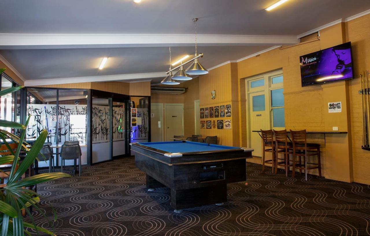 Criterion Hotel Gundagai Kültér fotó